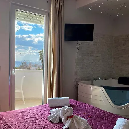 Bluebay Apartmanhotel 3*