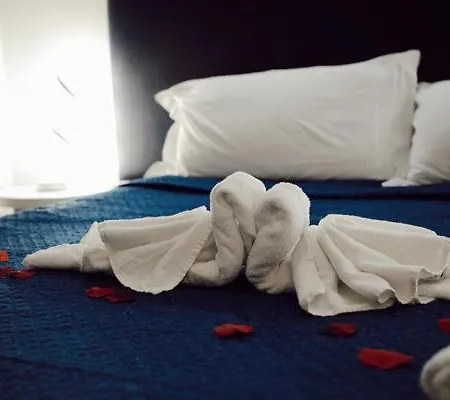 Apart Otel Bluebay 3*