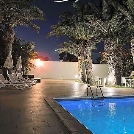 Aparthotel Bluebay